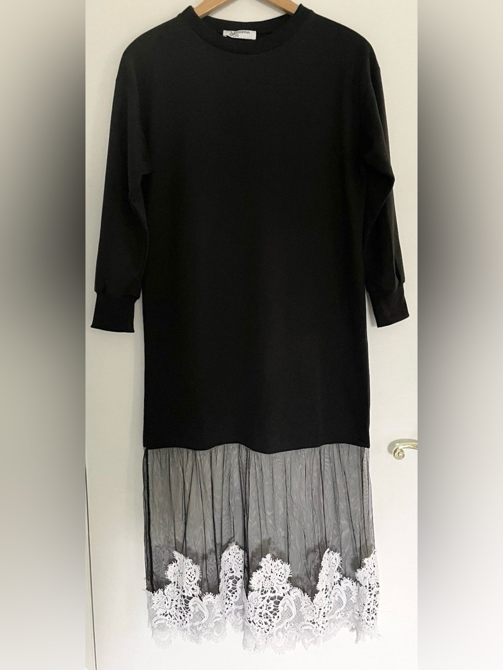 Madonna & Co Black Edgy Long Sleeve Maxi Dress